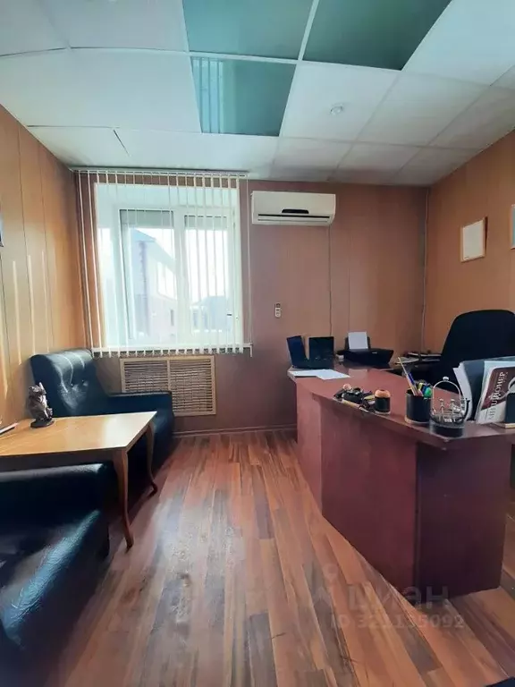 Помещение свободного назначения в Волгоградская область, Волжский ул. ... - Фото 2