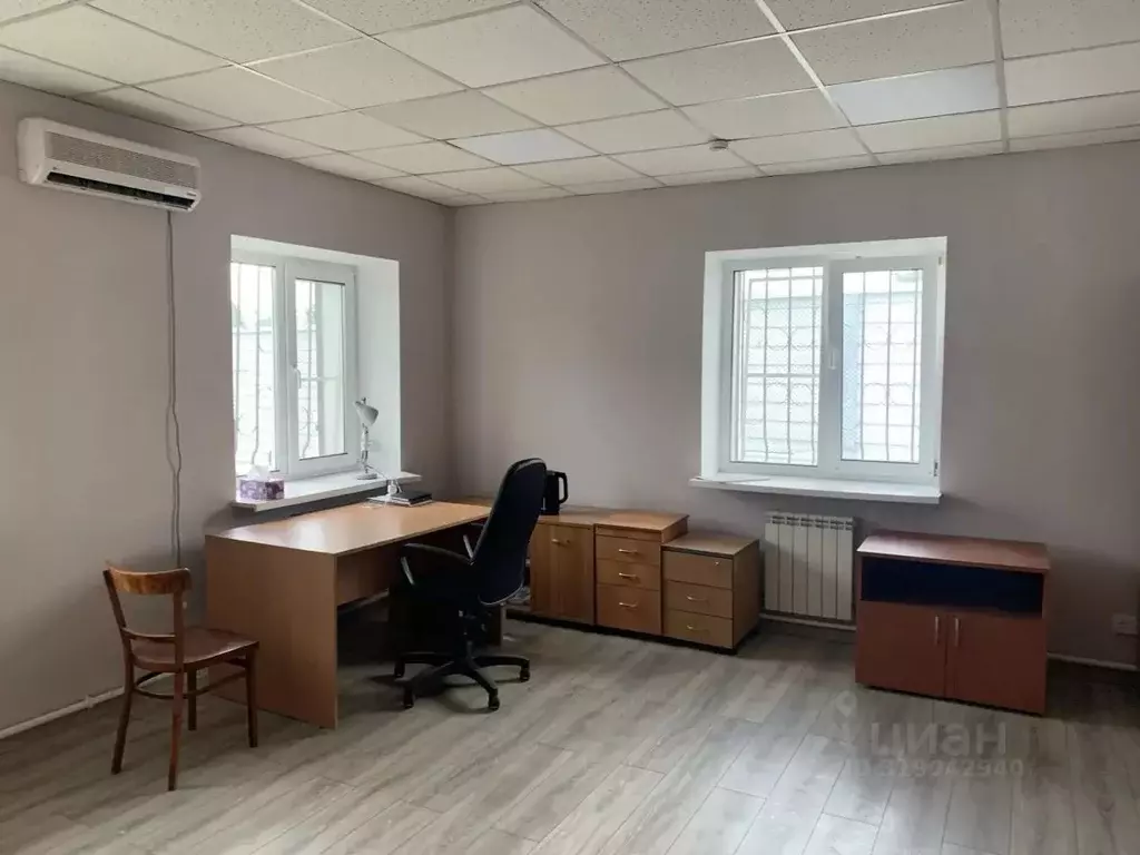Офис в Хабаровский край, Хабаровск ул. Восточный Семафор, 2 (22 м) - Фото 1