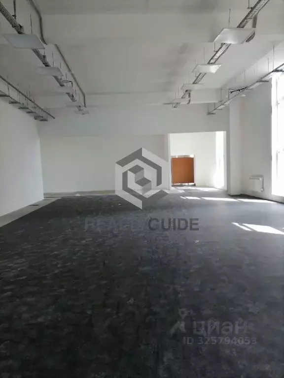 Торговая площадь в Москва Бирюлевская ул., 53к2 (930 м) - Фото 1