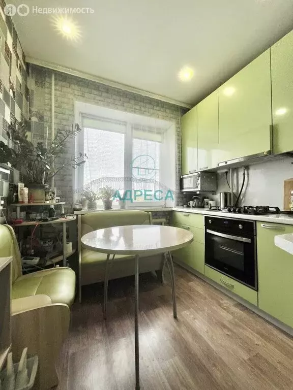 1-комнатная квартира: Новый Оскол, Ливенская улица, 136 (38 м) - Фото 1