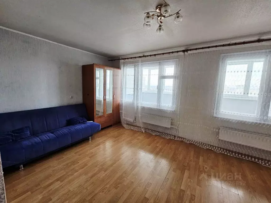 1-к кв. Свердловская область, Екатеринбург ул. Металлургов, 16А (34.2 ... - Фото 1