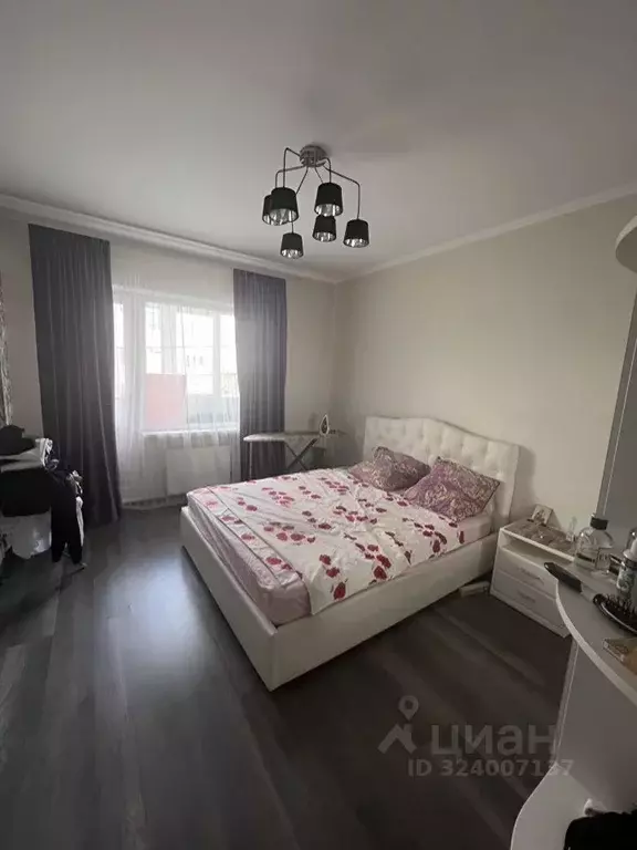 3-к кв. Адыгея, Тахтамукайский район, Яблоновский пгт ул. Кобцевой, ... - Фото 1