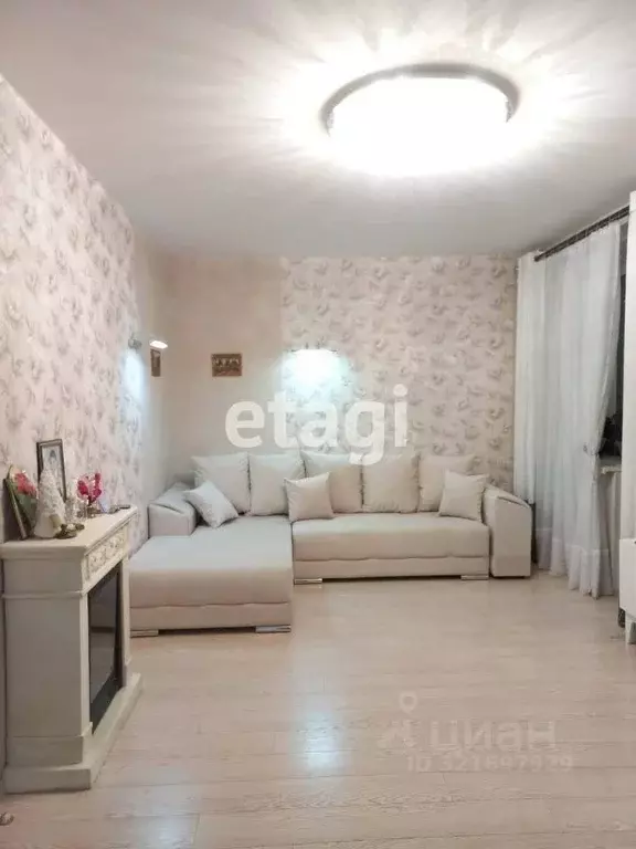 3-к кв. Владимирская область, Александров ул. Военная, 7 (120.0 м) - Фото 1