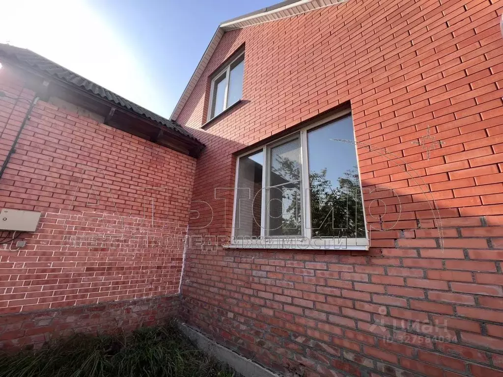 Дом в Ростовская область, Батайск Заречный пер., 14 (125 м) - Фото 1