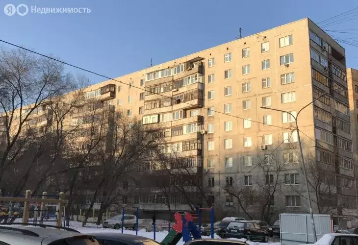 3-комнатная квартира: Тюмень, улица Немцова, 39 (65 м) - Фото 1