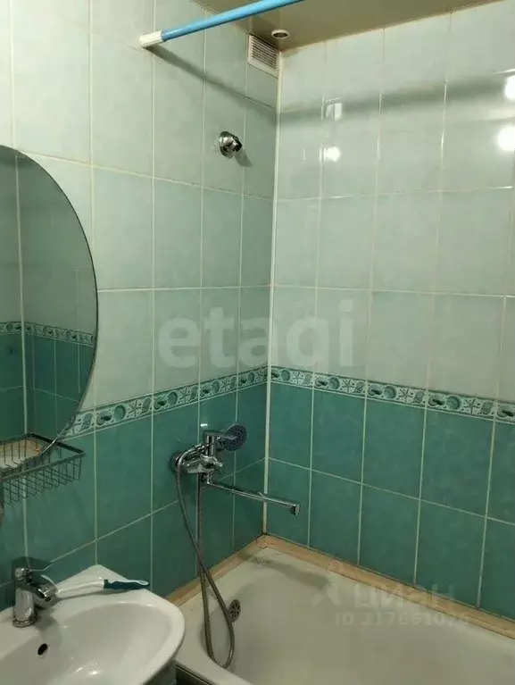 1-к кв. Кемеровская область, Кемерово ул. Свободы, 19А (35.0 м) - Фото 1