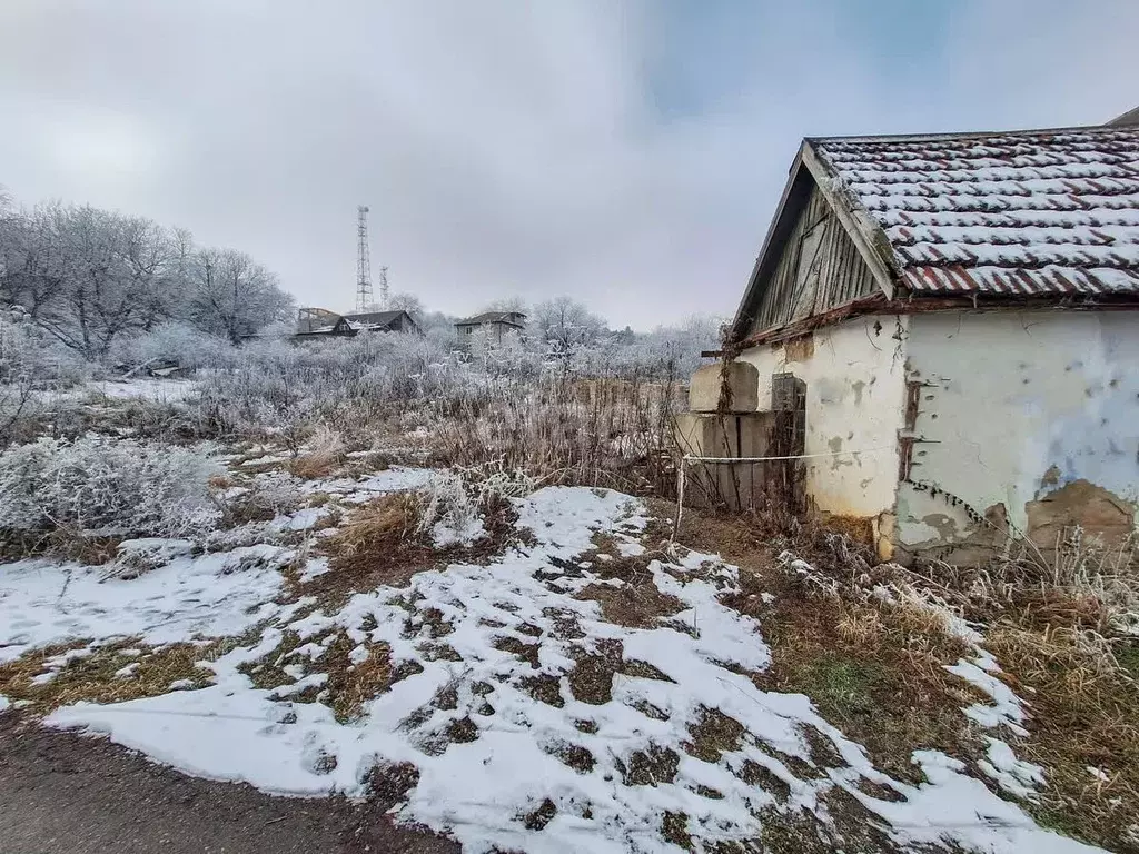 Участок в Кабардино-Балкария, Нальчик ул. Ореховая Роща (4.7 сот.) - Фото 0