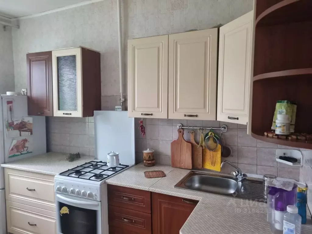 2-к кв. Волгоградская область, Волгоград ул. Елисеева, 15А (51.0 м) - Фото 0