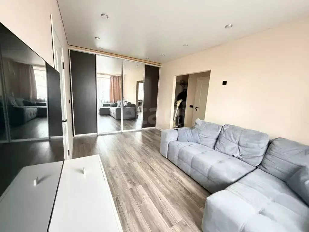 2-к кв. Самарская область, Самара ул. Гагарина, 169 (42.0 м) - Фото 1