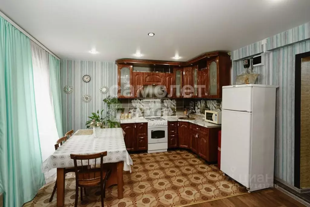 3-к кв. Омская область, Омск ул. 3-й Разъезд, 9 (73.0 м) - Фото 1