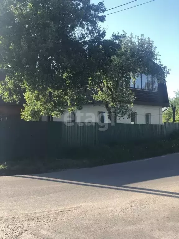 Дом в Брянская область, Брянский район, Глинищевское с/пос, с. ... - Фото 1