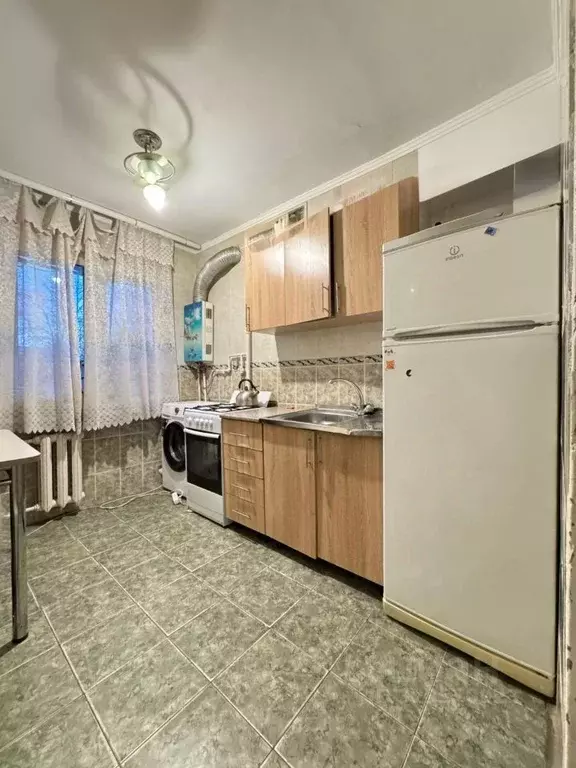 2-к кв. Кабардино-Балкария, Нальчик Кабардинская ул. (47.6 м) - Фото 1