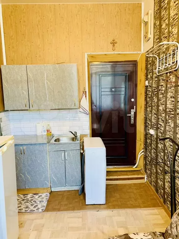 Комната 10 м в 1-к., 1/3 эт. - Фото 1