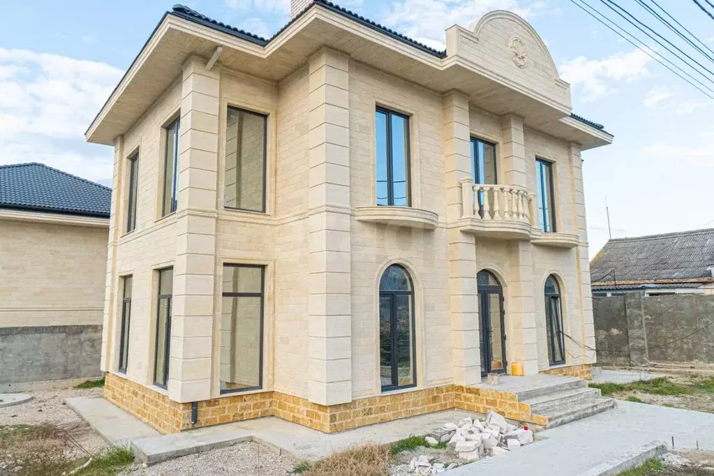 Дом в Севастополь ул. Краснодарская, 3 (215 м) - Фото 1