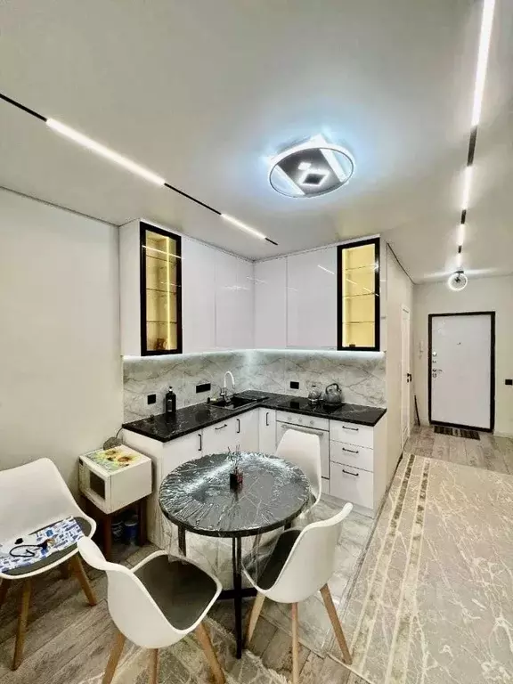 1-к кв. Краснодарский край, Сочи ул. Ленина, 219/6Б (35.0 м) - Фото 0