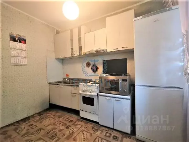 2-к кв. Хакасия, Абакан ул. Комарова, 20 (52.0 м) - Фото 1