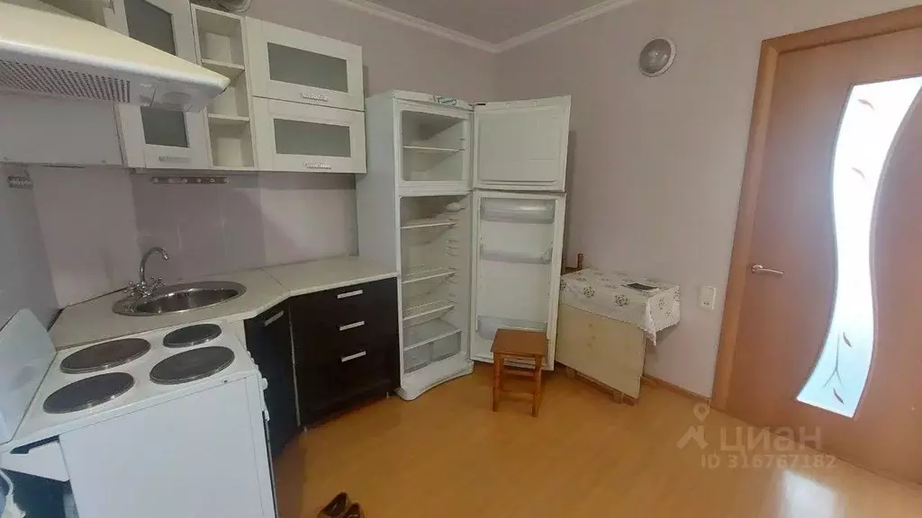 2-к кв. Ставропольский край, Железноводск Оранжерейная ул. (35.0 м) - Фото 0