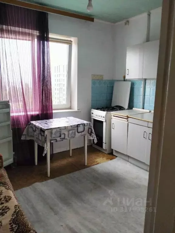 1-к кв. Омская область, Омск ул. Куйбышева, 31 (38.0 м) - Фото 0