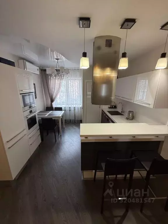 3-к кв. Тверская область, Тверь Голландская ул., 14 (89.0 м) - Фото 1