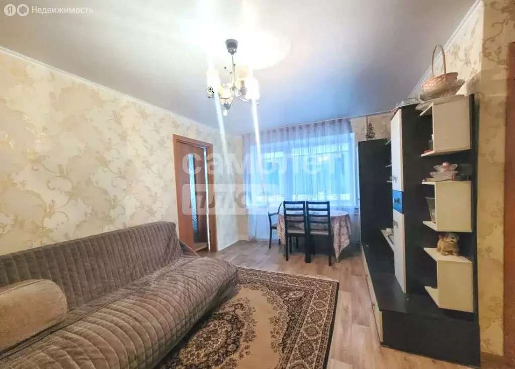 2-комнатная квартира: Миасс, улица Ильмен-Тау, 13 (47 м) - Фото 0