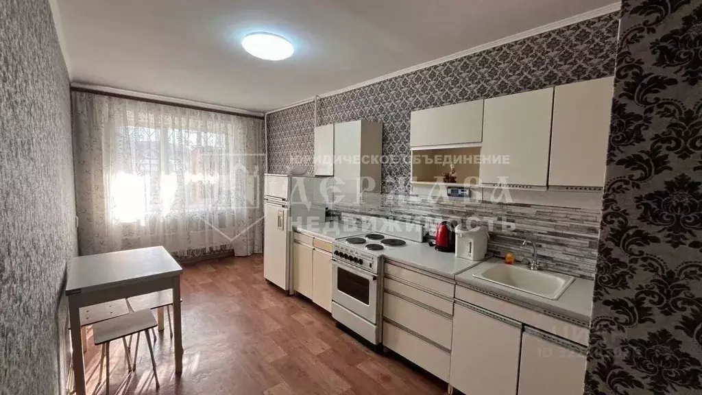 2-к кв. Кемеровская область, Кемерово просп. Химиков, 43 (54.1 м) - Фото 1