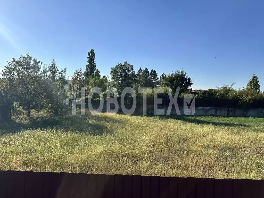 Участок в Краснодарский край, Северский район, Азовское с/пос, ... - Фото 1