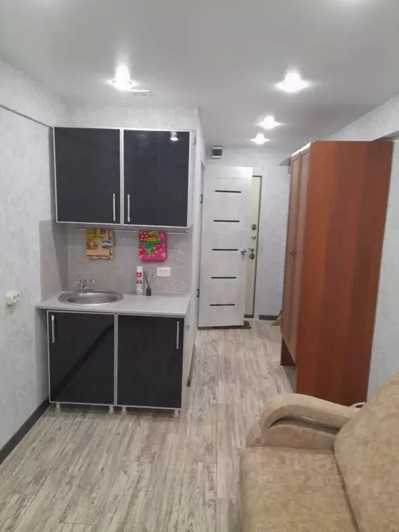 Студия Красноярский край, Красноярск ул. Кутузова, 21 (14.9 м) - Фото 1