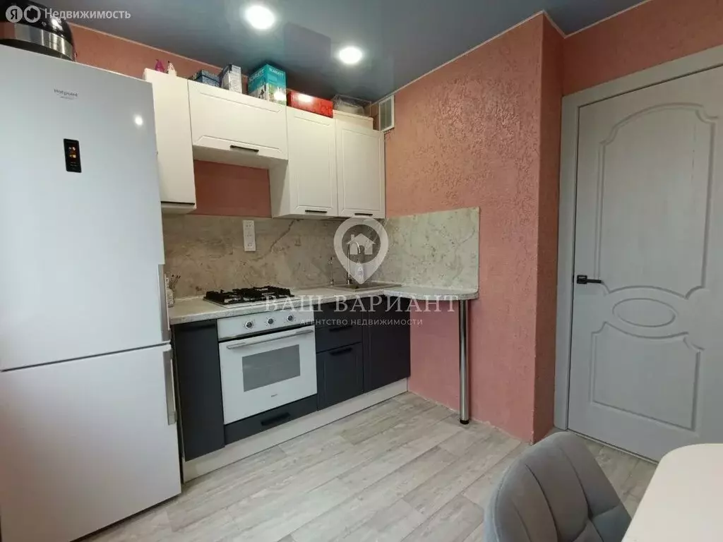 1-комнатная квартира: Рыбинск, Рабкоровская улица, 27 (33.3 м) - Фото 0