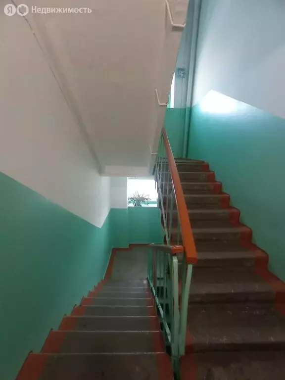 3-комнатная квартира: Абакан, улица Пушкина, 155 (57.5 м) - Фото 2