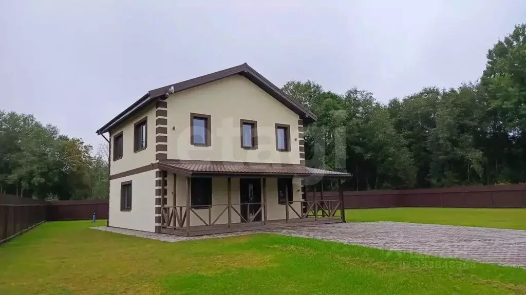 Дом в Ленинградская область, Волхов пер. Ручейный (171 м) - Фото 1