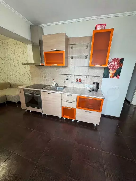 1-к. квартира, 40 м, 8/10 эт. - Фото 1