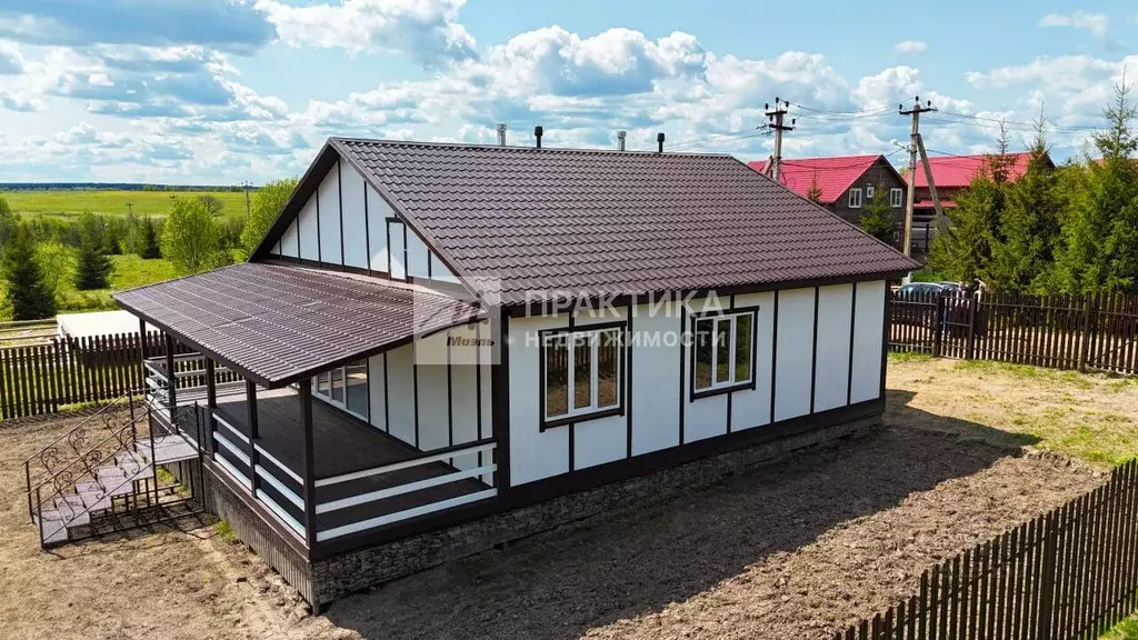 Дом в Владимирская область, Александровский район, Следневское ... - Фото 0