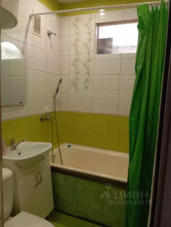 2-к кв. Карелия, Петрозаводск ул. Свердлова, 4 (45.0 м) - Фото 1