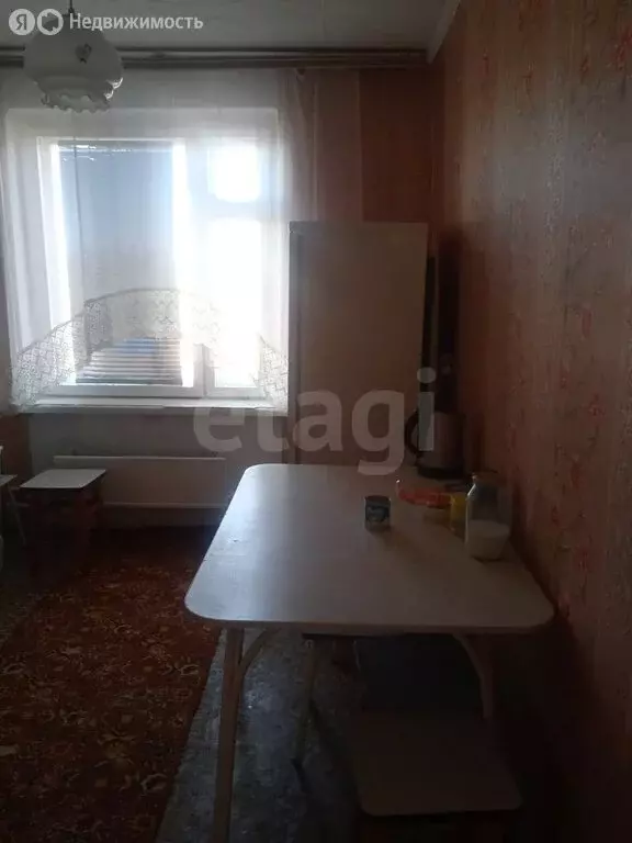 3-комнатная квартира: Майский, улица 40 лет Победы, 1 (71.6 м) - Фото 2