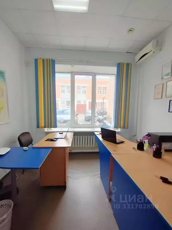 Офис в Чувашия, Чебоксары ул. Карла Маркса, 52к2 (12 м) - Фото 1