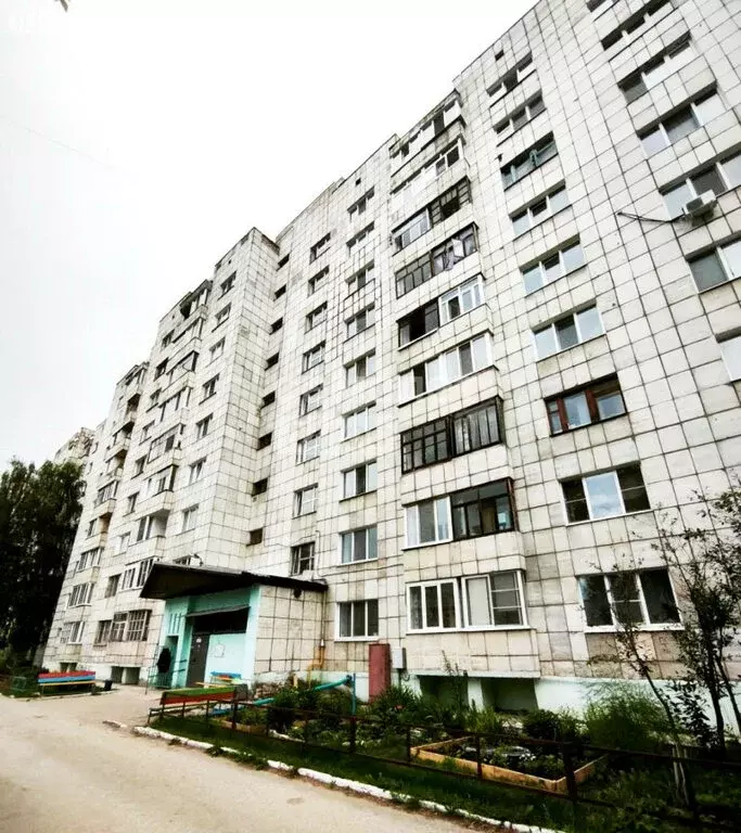 1-комнатная квартира: Краснокамск, улица 10-й Пятилетки, 3 (28.9 м) - Фото 0