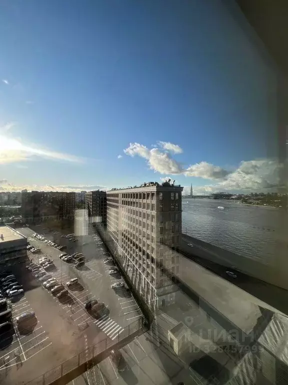 Студия Санкт-Петербург наб. Макарова, 58 (30.6 м) - Фото 2