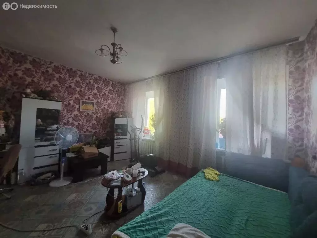 2-комнатная квартира: Усть-Абакан, Октябрьская улица, 3 (50 м) - Фото 1