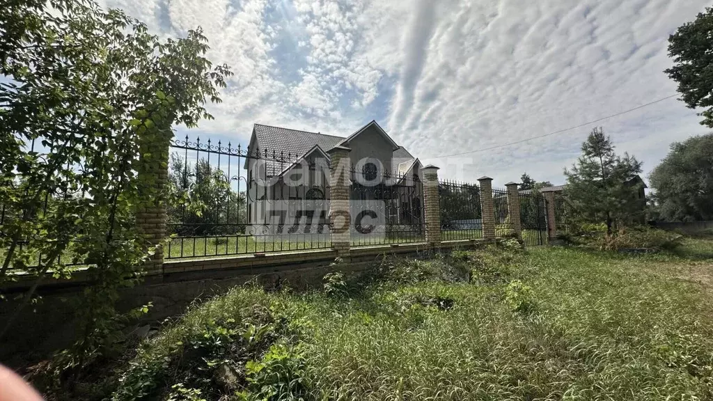 Дом в Курская область, Курский район, Клюквинский сельсовет, д. ... - Фото 1