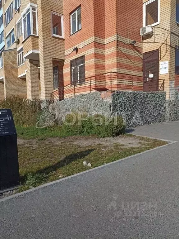 Помещение свободного назначения в Тюменская область, Тюмень Восточный ... - Фото 2