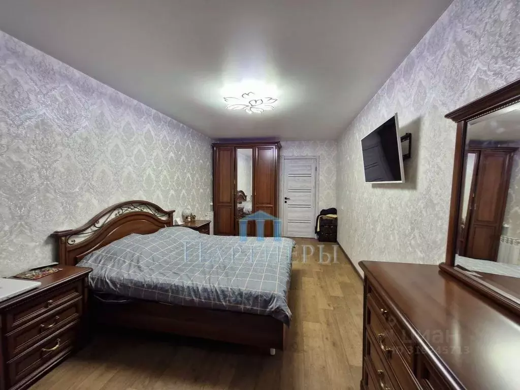 3-к кв. Самарская область, Самара просп. Карла Маркса, 22 (81.4 м) - Фото 1