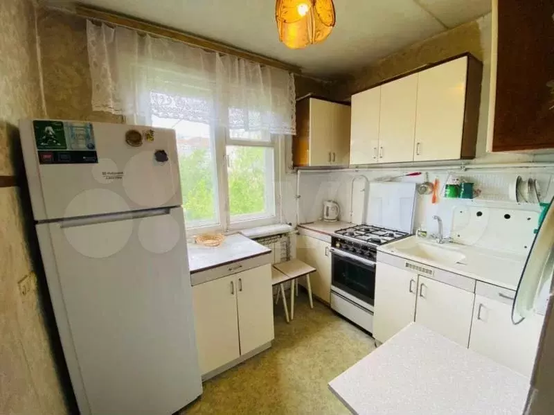 2-к. квартира, 45 м, 5/5 эт. - Фото 0