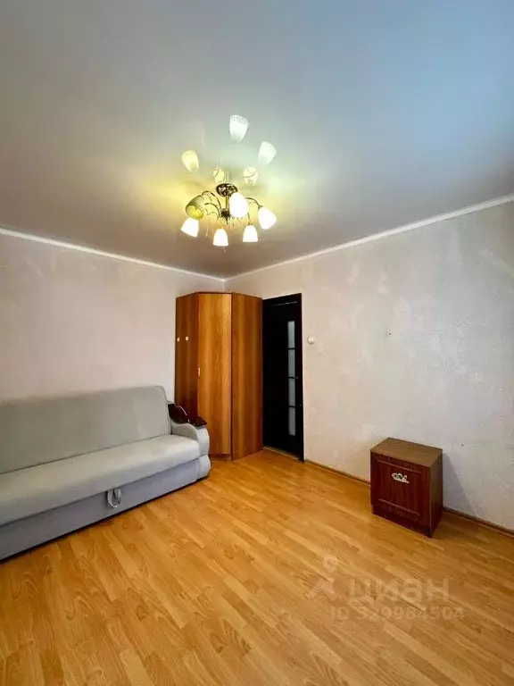 3-к кв. Белгородская область, Белгород ул. 5 Августа, 42 (60.0 м) - Фото 2