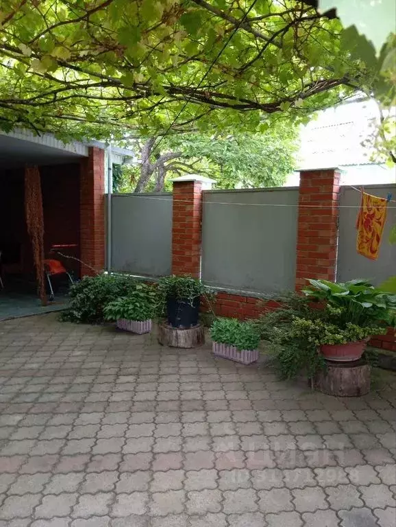 Дом в Краснодарский край, Геленджик ул. Чапаева, 8 (50 м) - Фото 1