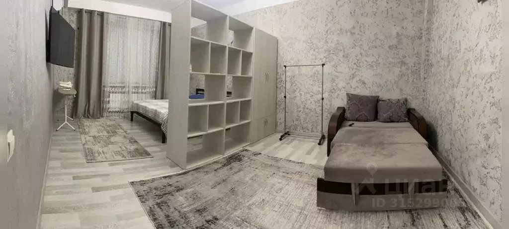 1-к кв. Дагестан, Избербаш ул. Азизова, 4 (50.0 м) - Фото 0