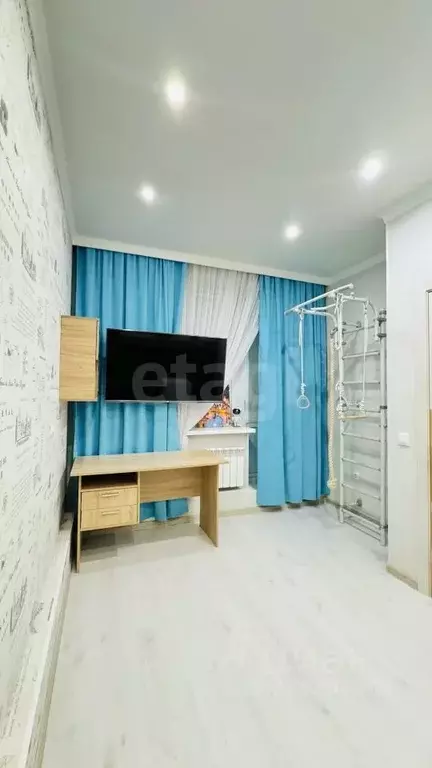 1-к кв. Тюменская область, Тюмень Велижанская ул., 68 (43.0 м) - Фото 1