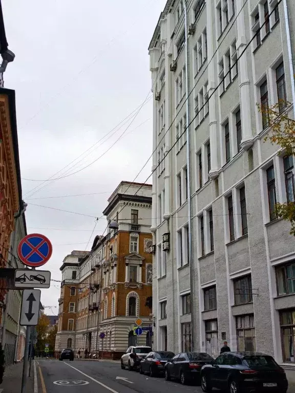 Комната Москва Милютинский пер., 20/2С1 (23.0 м) - Фото 2