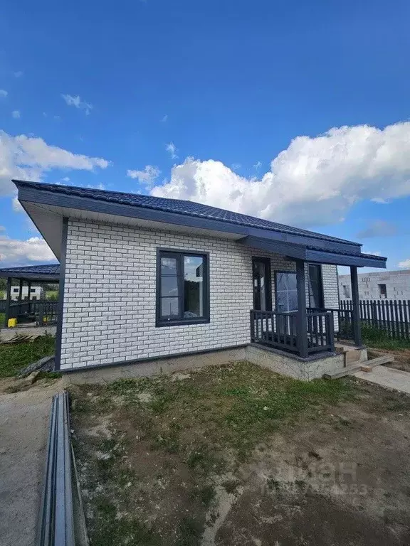 Дом в Калужская область, Боровский муниципальный округ, д. Кабицыно ... - Фото 1