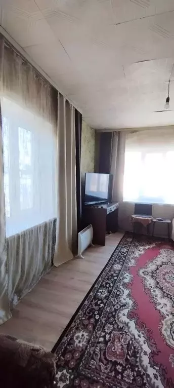 Дом в Новгородская область, Шимский район, Медведское с/пос, пос. ... - Фото 1