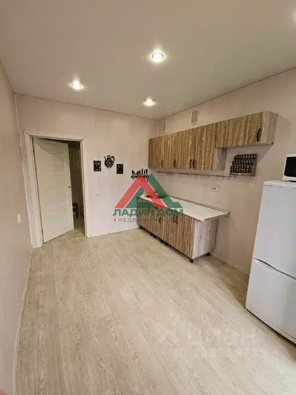 1-к кв. Адыгея, Тахтамукайский район, Старобжегокайское с/пос, Новая ... - Фото 1